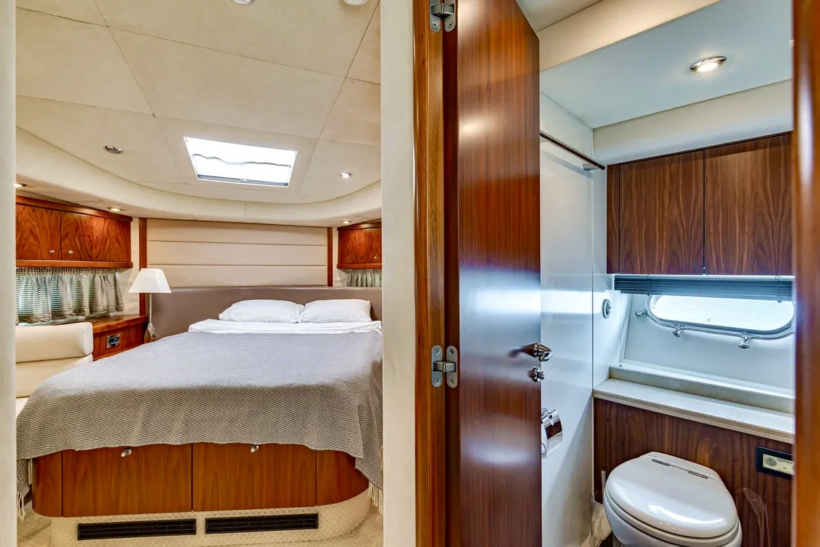 Аренда яхты Sunseeker 70 «Pallada» image- 24